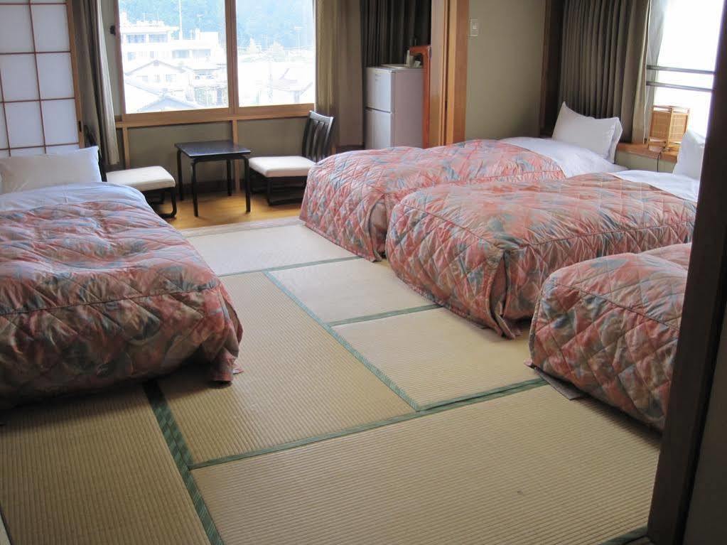 Hotel Viva Нико Екстериор снимка